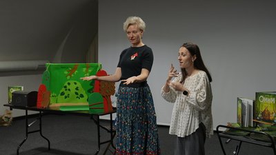 Дитяча книга жестовою мовою, Таша Торба, Оммм. Дух Ірпінського лісу