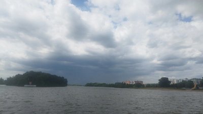 Річка Південний Буг у Хмельницькому, червень 2026 року