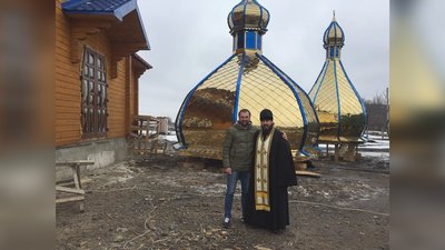 Евакуював людей, був поранений, але повернувся в стрій. Настоятель храму воює на передовій Евакуював людей, був поранений, але повернувся в стрій. Настоятель храму воює на передовій