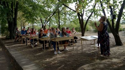 Учні однієї з кропивницьких шкіл навчаються просто неба