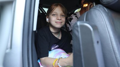 Яна Степаненко вирушила до США для протезування та реабілітації Яна Степаненко вирушила до США для протезування та реабілітації