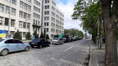 Ветерани АТО у Харкові влаштували автопробіг до Дня перемоги Ветерани АТО у Харкові влаштували автопробіг до Дня перемоги