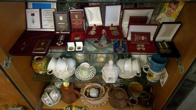 Дев'ять років пам'яті: спогади матері та друзів про атовця Сергія Амброса Дев'ять років пам'яті: спогади матері та друзів про атовця Сергія Амброса