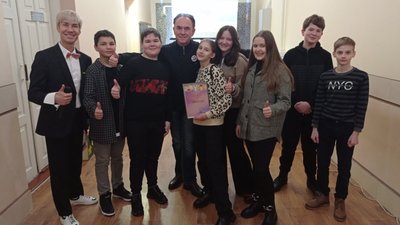 Благодійний ярмарок на підтримку військових, які лікуються в шпиталі, провели в Житомирі Благодійний ярмарок на підтримку військових, які лікуються в шпиталі, провели в Житомирі