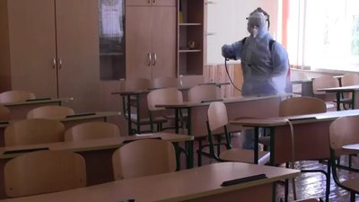 У криворізьких школах виявили 22 випадки захворювання на коронавірусну інфекцію