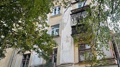 Нікопольщина, обстріли, п'ятиповерхівка