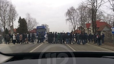 На Прикарпатті жителі протестують проти підвищення тарифів