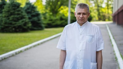 Лікували дітей у підвалах. Дитячий анестезіолог з Лисичанська евакуювався на Дніпропетровщину Лікували дітей у підвалах. Дитячий анестезіолог з Лисичанська евакуювався на Дніпропетровщину