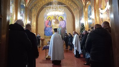 Війна, військовослужбовець, ЗСУ, смерть, поховання, прощання, церква Війна, військовослужбовець, ЗСУ, смерть, поховання, прощання, церква