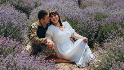 На Тернопільщині повінчалися військовий і переселенка