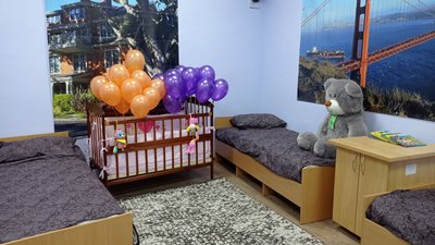 Із ліжками та класами: у Полтаві відкрили кризовий центр для жертв домашнього насильства
