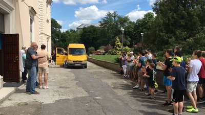 У Тернополі зустрічають максима Радика У Тернополі зустрічають максима Радика