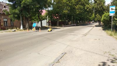 В Ужгороді через ремонт частково обмежили рух на вулиці Собранецькій. Скільки триватимуть роботи