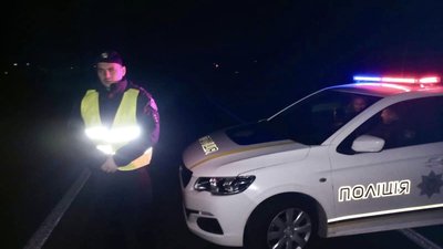Одна загибла, п'ятеро травмованих у ДТП. В Івано-Франківську зіткнулися два автомобілі та мотоцикл Одна загибла, п'ятеро травмованих у ДТП. В Івано-Франківську зіткнулися два автомобілі та мотоцикл