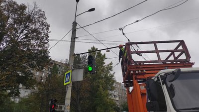 Війська РФ атакували ракетами Дніпропетровщину, є загиблі й поранені. Що відомо
