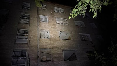 Наслідки удару КАБів в Ізюмі
