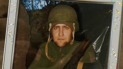 Не дочекався народження третьої дитини. Історія загиблого бійця з Прикарпаття Романа Пулика Не дочекався народження третьої дитини. Історія загиблого бійця з Прикарпаття Романа Пулика