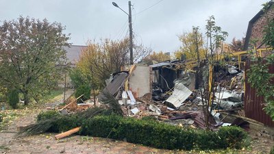 Армія РФ обстрілювала Донеччину вночі та вранці, троє людей поранені