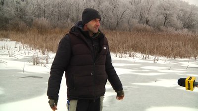 Рейд річками Житомирщини: 100 метрів сіток та 20 інших заборонених знарядь лову риби забрали у рибалок Рейд річками Житомирщини: 100 метрів сіток та 20 інших заборонених знарядь лову риби забрали у рибалок