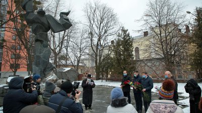 У Львові вшанували пам`ять жертв Голокосту У Львові вшанували пам`ять жертв Голокосту