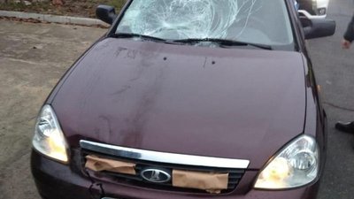 Поліція Херсонщини оперативно встановила водія, який збив велосипедиста та втік з місця ДТП Поліція Херсонщини оперативно встановила водія, який збив велосипедиста та втік з місця ДТП