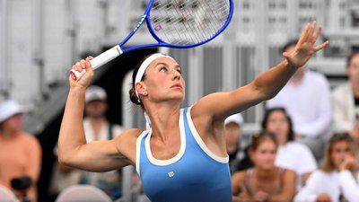 Марта Костюк під час матчу проти Медісон Кіз у 1/8 фіналу WTA 1000 у Торонто