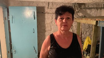 Жителька будинку у Миколаєві Олена Усенко Жителька будинку у Миколаєві Олена Усенко