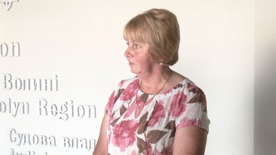 Судять лучанку, яку обвинувачують у намаганні продати дитину подруги: що відомо Судять лучанку, яку обвинувачують у намаганні продати дитину подруги: що відомо