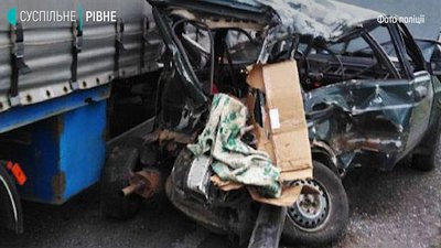 У ДТП на Рівненщині загинув водій У ДТП на Рівненщині загинув водій