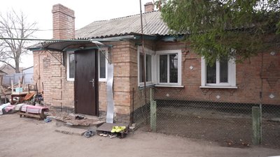 У селі на Кіровоградщині подружжя створює будинок сімейного типу для 10 дітей. Як вирішили питання з житлом У селі на Кіровоградщині подружжя створює будинок сімейного типу для 10 дітей. Як вирішили питання з житлом