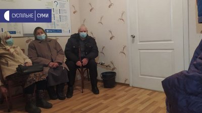 Щепили вдома й в амбулаторії: на Сумщині стартував тиждень вакцинації громад Щепили вдома й в амбулаторії: на Сумщині стартував тиждень вакцинації громад