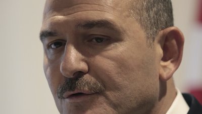 Глава МВС Туреччини подав у відставку через введення комендантської години. Ердоган її відхилив