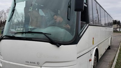 На Черкащині школярів возитимуть автобуси із Франції На Черкащині школярів возитимуть автобуси із Франції