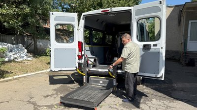Як працює соціальне таксі в Ужгороді