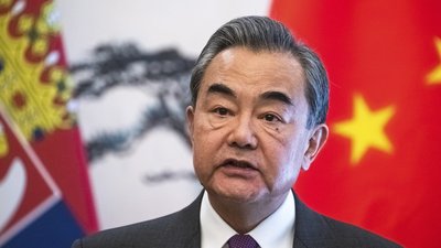 Глава МЗС Китаю заявив про наближення "холодної війни" зі США