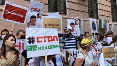 Порошенко заявив, що проти нього порушили справу через Томос