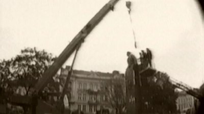 Демонтаж пам'ятника Леніну у Львові