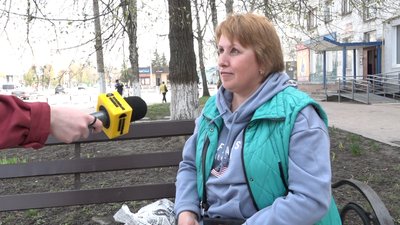 У Звягелі на Житомирщині чистять річку Случ від мулових накопичень
