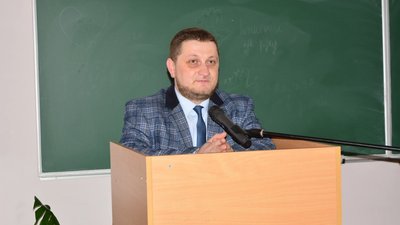 Роман Дубровський, директор коледжу, викладач