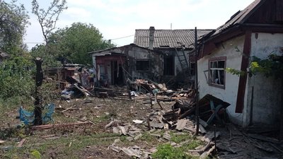 Армія РФ 8 серпня обстріляла Ямпіль на Донеччині — поранена жінка
