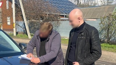 Чоловіку повідомили про підозру у привласненні бюджетних грошей