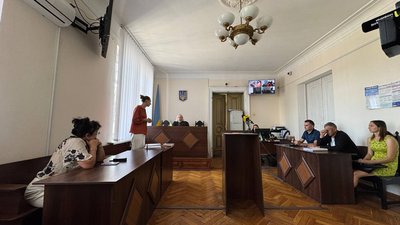 житомир, суд, шахрайство, путівки, 11 вересня 2025 року