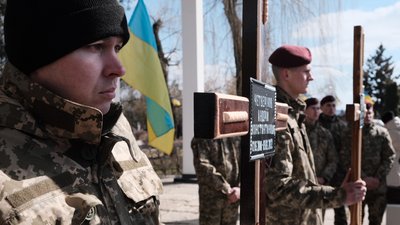 Буковина прощається з п'ятьма військовими, які загинули у боях