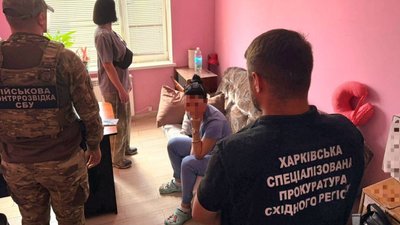 У Харкові затримали лікарку ВЛК У Харкові затримали лікарку ВЛК