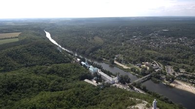 "Діти плакали, у всіх паніка". Російські військові зруйнували Святогірську лавру "Діти плакали, у всіх паніка". Російські військові зруйнували Святогірську лавру