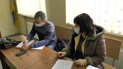 Адвокат Малого і представниця потерпілих Адвокат Малого і представниця потерпілих