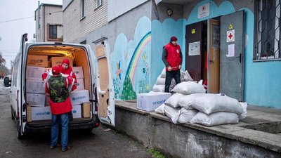 Товариство "Червоного Хреста" доставило партію гуманітарної допомоги на Херсонщину