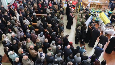 Похорон воїна і музиканта Андрія Чепіля Похорон воїна і музиканта Андрія Чепіля
