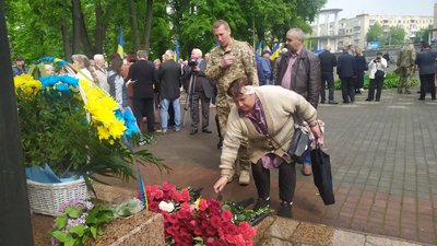 Тридцять восьма річниця аварії на ЧАЕС: у Черкасах вшанували памʼять ліквідаторів Тридцять восьма річниця аварії на ЧАЕС: у Черкасах вшанували памʼять ліквідаторів