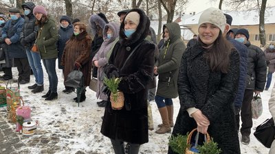 В Ужгороді на Водохреще на набережній освячують воду В Ужгороді на Водохреще на набережній освячують воду
